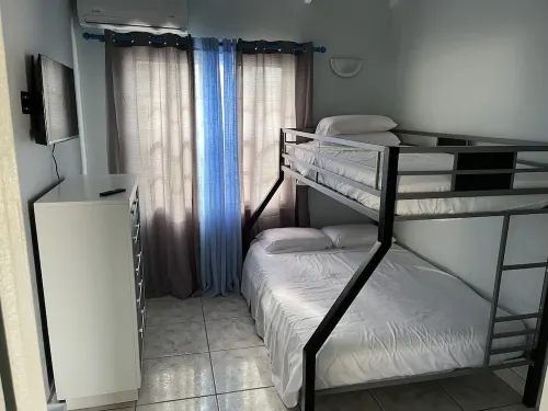 3 bedroom Villa. Sun and Fun. 5 minute walk to beach.