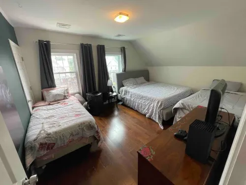 Urban Retreat:WFH-Friendly Haven Outside of Boston