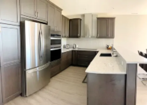 Luxury Guest Suite at Moraine Winery with Vineyard and Lake Views