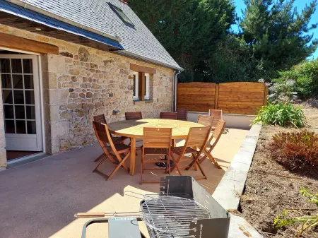 Maison bretonne à la ferme de Léanou - 1km from the beach - Fouesnant - 8 people