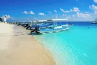 Cozy 2-bedroom apartment in beautiful Puerto Morelos with fitness room, WiFi