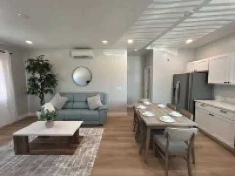 Exclusive Elite Suite I Sailing I Luxury Shopping