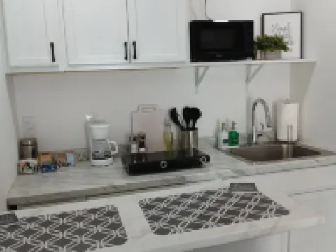 Welcome to our unique place where you can enjoy a quiet and pleasant atmosphere Hotels in Spring Hill