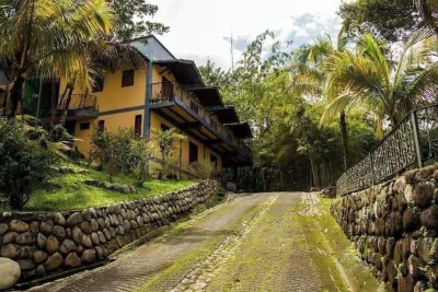 Country lodging Aguas Claras فنادق في 