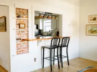 Downtown Historic Home. One block to downtown, cozy gathering place! Hotels in Moscow