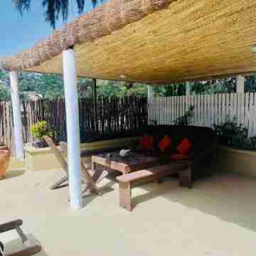 Jolie Villa Pieds Dans Leau et Proche de Toutes Commodité Hotel Exterior