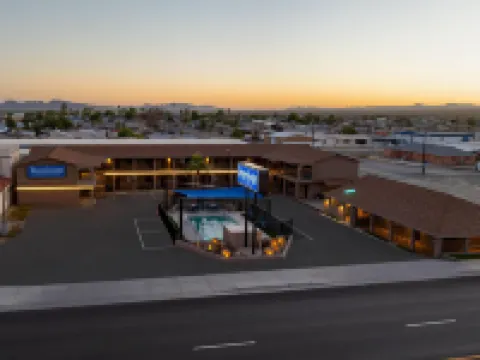 Travelodge by Wyndham Parker Hotels in Parker