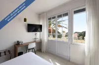 Hôtel les Voiles Hotels in Тулон