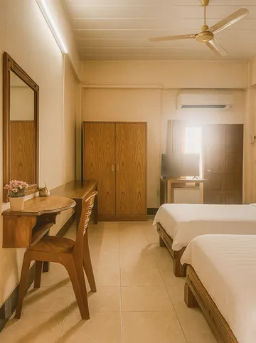 รูปภาพของPorn 2 Hotel