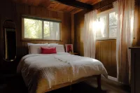 Private A-Frame Cabin w/ Sauna • Hot Tub • Projector • Fire Pit