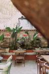 Pietra Social House