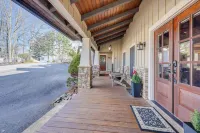 Mountain-View Georgia Cabin w/ 2 Decks - 3-Sterne