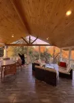 Modern Yosemite Escape – Cozy + Nature Views + EV Charger + Large Deck +Kitchen