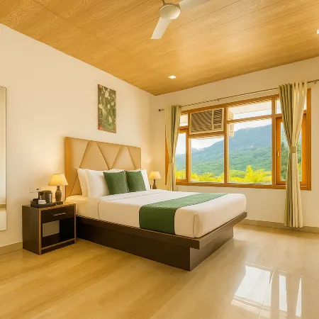 Hotel shiva Lake