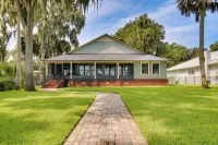 East Palatka Home on St Johns River w/ Boat Dock! - 3 estrellas