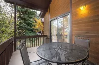 Cozy, Ski, Mountainside Condo, Canyons Resort, Park City