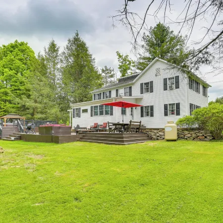 Game Room and Yard Greentown Home Near State Park
