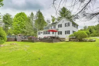 Game Room and Yard Greentown Home Near State Park - piscine