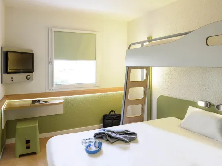 Ibis Budget Rambouillet Отели в г. Ле Пере-ан-Ивелин
