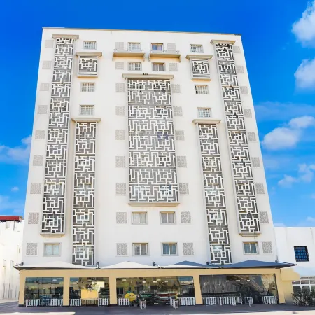 Palette Muscat Al Bayrahaa