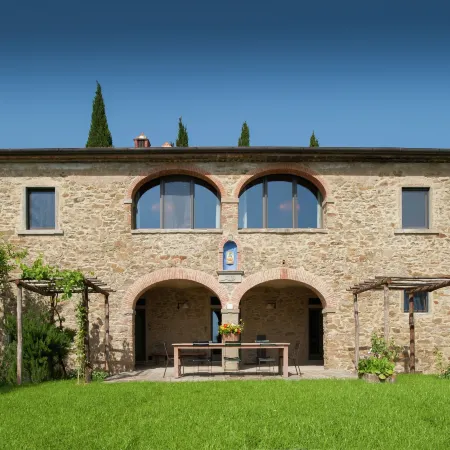 Villa in Tuscany with Organic Wine Estate