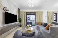 Durrani Homes - Zaafaran Luxe Stay Iconic Burj View