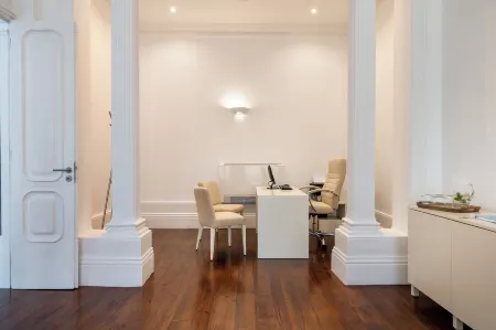 Oporto Comfort Charming Cedofeita Отели рядом с достопримечательностью «La Rebelion»