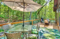North Georgia Cabin w/ Hot Tub & Community Perks! - parking