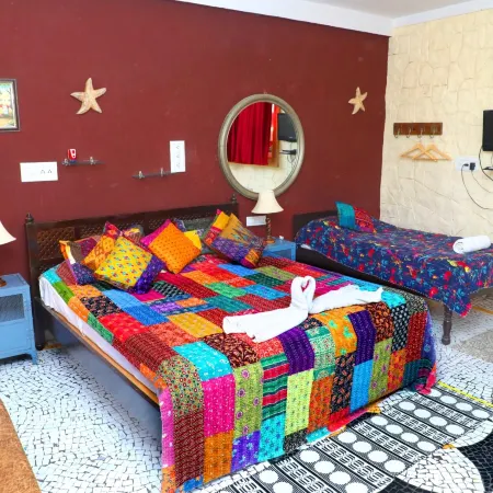 Jodhpur Heritage Haveli Guest House Отели рядом с достопримечательностью «Башня с часами Ghanta Ghar»
