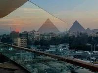 Eyes Of Egypt pyramids view boutique - Scenic