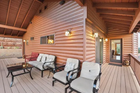 Best Views in Pine! New Pics & Last Minute Booking Discount