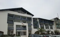 T2 Magnificent View of the Port, Beautiful Beach at 100m, Spain in 10mn, Free Wifi