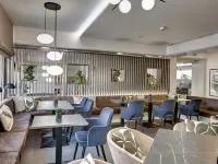 Leonardo Hotel Muenchen City West Hotels near Implerstraße Metro Station
