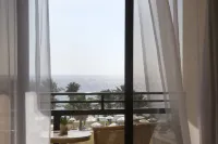 Venus Beach Hotel - Merinäköala