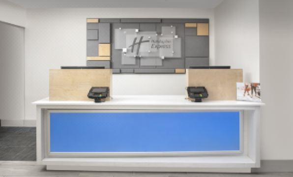 Holiday Inn Express SAN ANTONIO N-RIVERWALK AREA by IHG