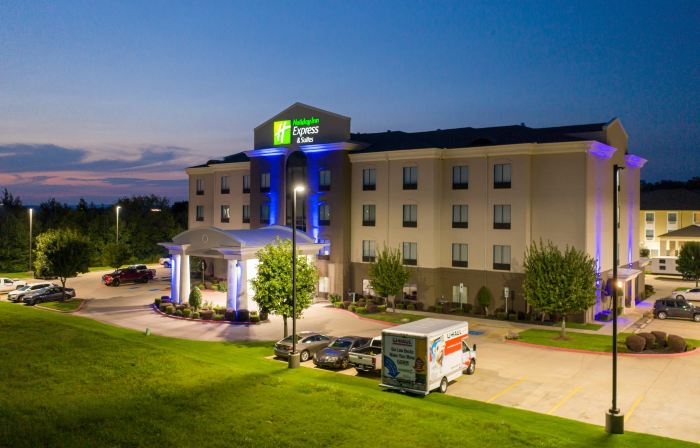 Holiday Inn Express & Suites VAN BUREN-FT SMITH AREA by IHG