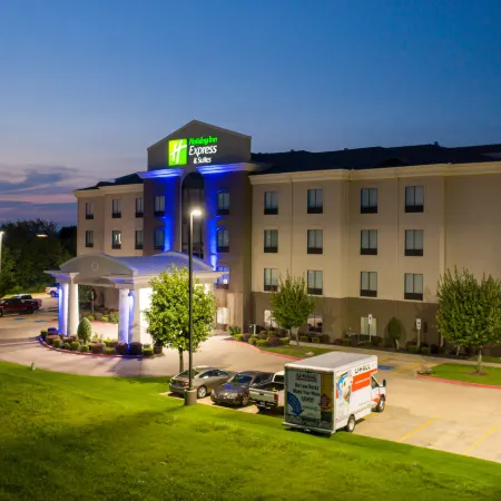 Holiday Inn Express & Suites VAN BUREN-FT SMITH AREA by IHG