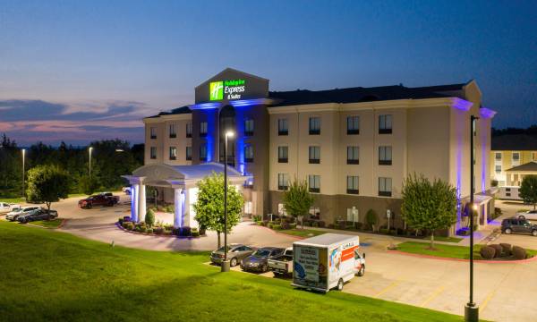 Holiday Inn Express & Suites VAN Buren-FT Smith Area by IHG