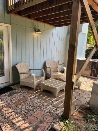 Lovely 3-bedroom house with loft in Burlington