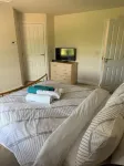 Comfortable 5 - Guest Abode - In Quiet Village