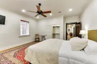 Charming Louisiana Getaway w/ Furnished Balcony! - Park Yeri