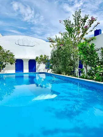 Moonbeam Homestay & Mini-Resort Mui Ne Отели рядом с достопримечательностью «Linh Long Tu Temple»