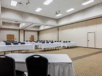 Comfort Suites Johnson Creek Conference Center Hotels in Johnson Creek