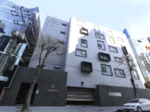 Daegu Dongdaegu H Hotel โรงแรมในแทกู