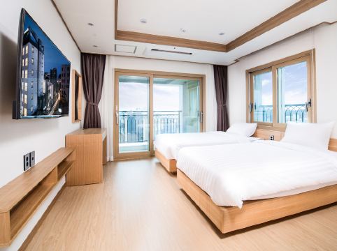 RUN HOTEL