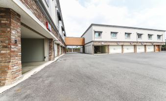 Gimje Q Drive Self Check-in Motel