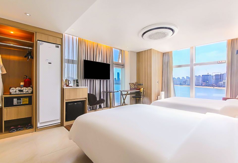 Fujairah Resort Over view