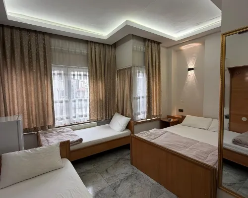 Hotel KONAK Hotels near Alauddevle Mosque