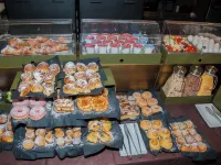 特羅斯托里科文化飯店 捷運藝術附近的飯店