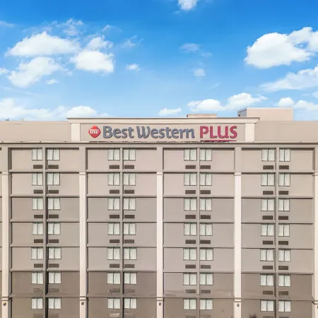 Best Western Plus the Charles Hotel